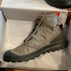 Palladium
Pampa Travel Lite Boot